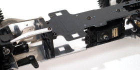 Kyosho_Maxxum_run01_05