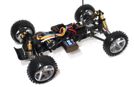 Kyosho_Maxxum_run02_07